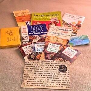 Vintage Cookbooks/Pamphlets/Advertising Lot